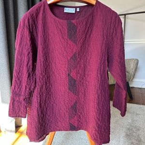 Habitat top raspberry pink black size small